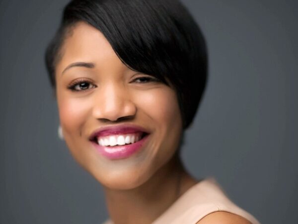 Sandra Appiah Babu-Boateng ’10, Techstars Boston, partners with the Syracuse LaunchPad to beta test her mentor matching platform, LegacyShift
