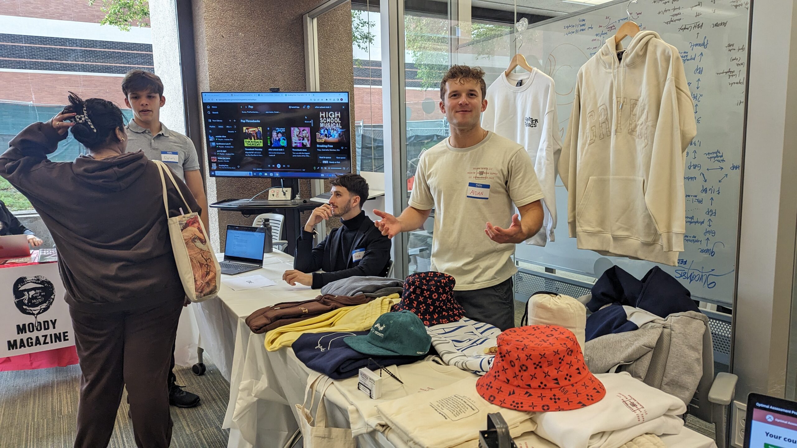 Emma Rothman welcomes students to the Syracuse University Blackstone LaunchPad powered by Techstars for Startup Weekend, 2019.